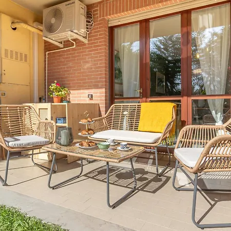 Appartamento Style Shelter With Garden Near Downtown *